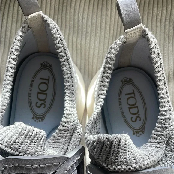 Women’s Gray Sneakers - Picture 3 of 6